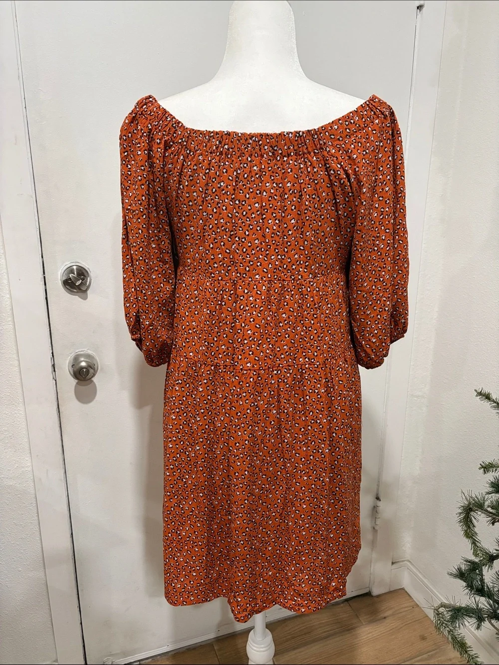 ANDREE BY UNIT Rust Floral One-Shoulder Dress - Picture 5 of 6